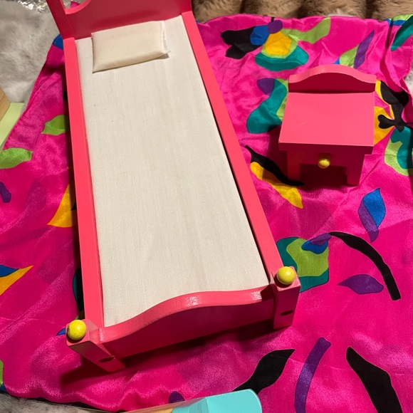 I only wanted to make her home for her and - Picture 1 of 8